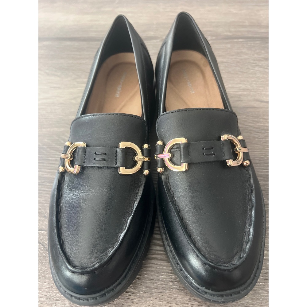 Easy Spirit Women's Kinndle Black Leather Lug Sole Loafers Gold Hardware 8M NWOB